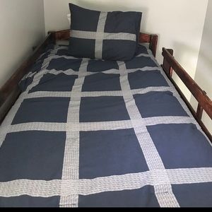 Twin navy confer set